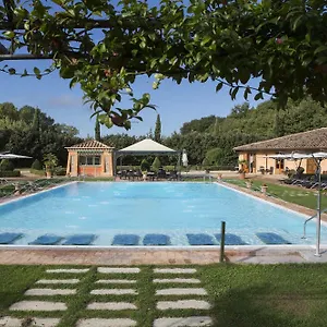 Il Piccolo Castello **** מונטריג'יוני