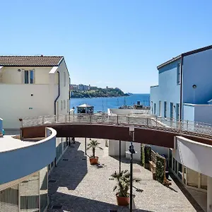 Marina Salivoli Hotel apartamentowy